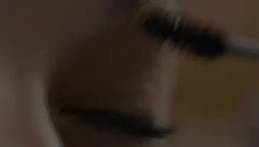 Maquillaje amcık yalama ile lezbiyen eylemi