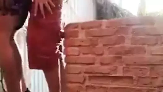 Sergi, sıcak komşular