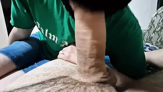 Ateşli bakire babasının dölünü yiyor!