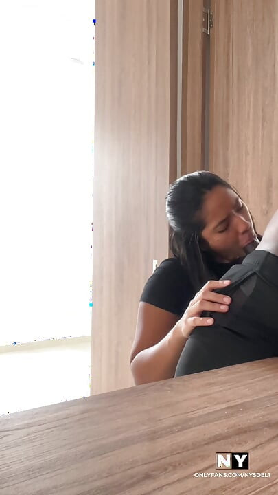 I give oral sex to my best friend's boyfriend secretly -amateur couple- nysdel