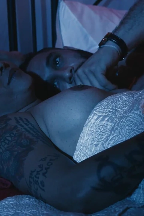 Dana Vespoli'nin yer aldığı flört uygulamasından Bay Mükemmel, Damon Dice