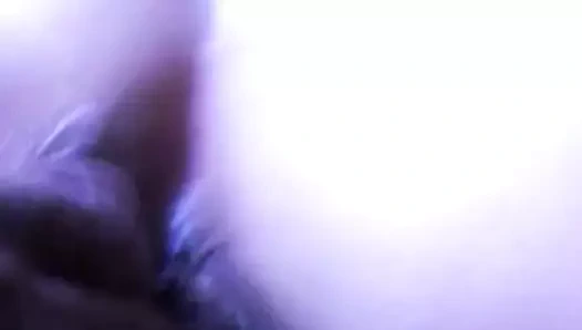 Jeanette thornill onu büyük mağara amında bir yumruk alır