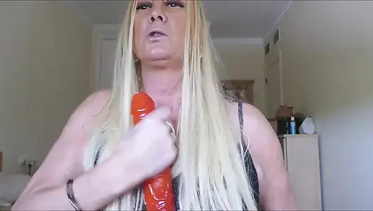 Bakış açısı Dildoya Boşalmayı Simüle Ediyor Sakso Ve Elle Muamele