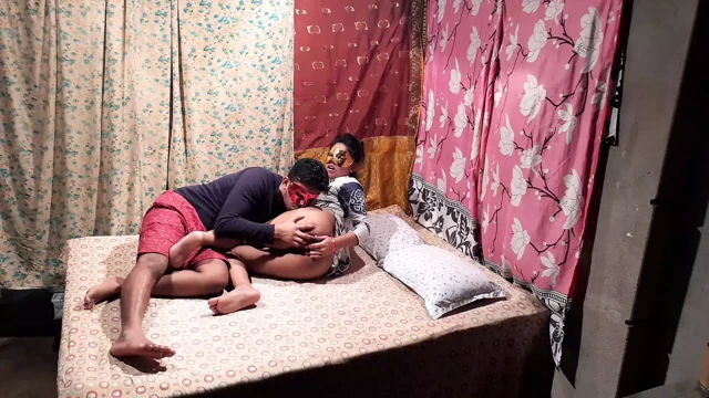 Hintli ev yapımı çift seks – sevgiliyi baştan çıkaran desi kız arkadaş