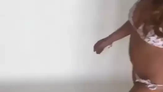 Britney spears bikini topuklu ayakkabı