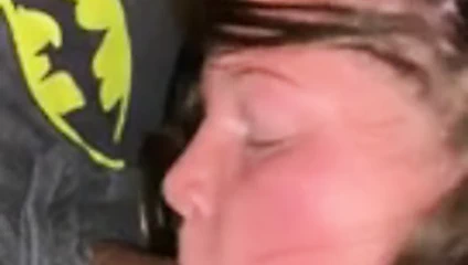 Bölüm 2, karım bir arabada arkadaşımı emiyor