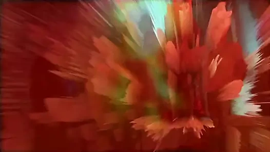 Etrafında seçim yapmak için bir sürü azgın babes ile grup seks oturumu