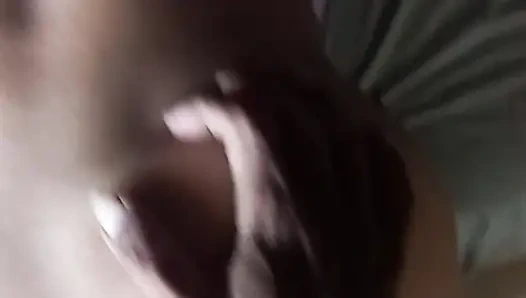 yeni videolar için tekrar geri döndüm, yüklenmek için daha fazla video için bizi izlemeye devam edin