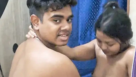 Hintli desi yenge seks anal sert