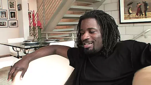 Sole dior aşağı damlayan bir iç anal dışarı iter