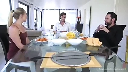 Sekreter üfleme patron