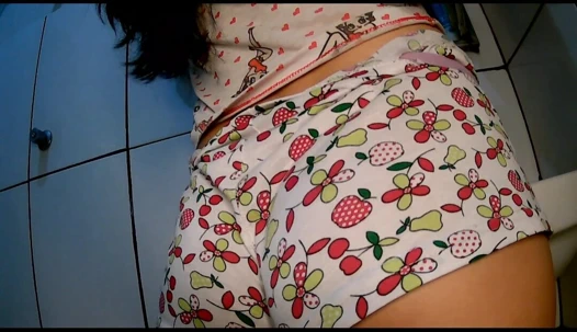 Yaramaz üvey kuzen anal seks yapıyor