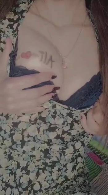 Горячая бахби