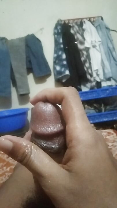 Odamda bir el işi aldım.