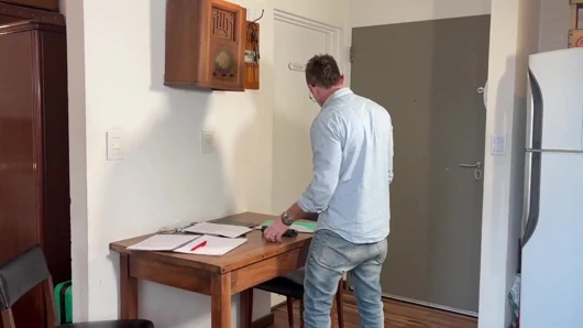 Öğretmeni Anal Seks Karşılığında