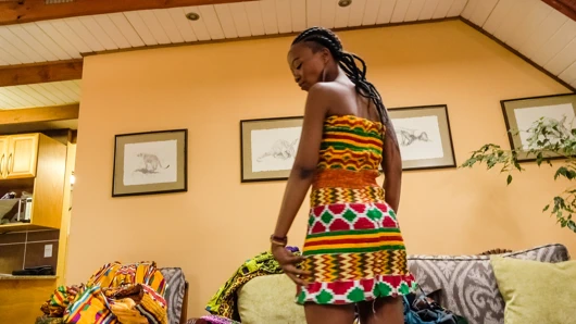 Döküm - siyah genç için sert anal ve büyük yüz