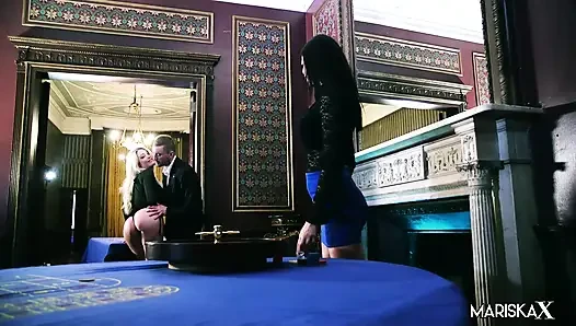 MARISKAX FFM üçlü grup seks derlemesi - 1