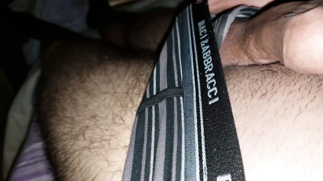 Büyük şişkinliğimi tıraş ettim