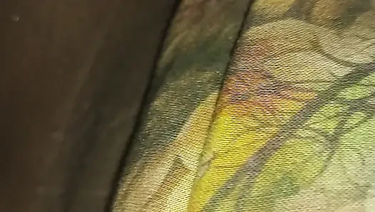 Hintli kız sert sikişiyor