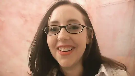 Ateşli oral seks ağzına boşalmayla bitiyor