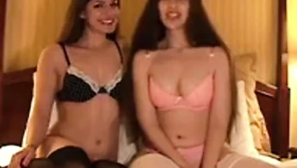 Beyaz kızlar senin gevşek bilekli ibnelerini biliyor beyaz bois