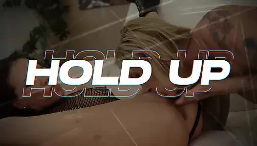 Sıfır tolerans filmleri - gia dibella hasta üvey kız büyük göğüslerine sürttürüyor ve sonra sikiliyor