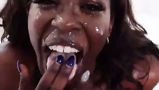 Yaramaz bellah dahl devours bir büyük horoz abanoz cumshot yüz