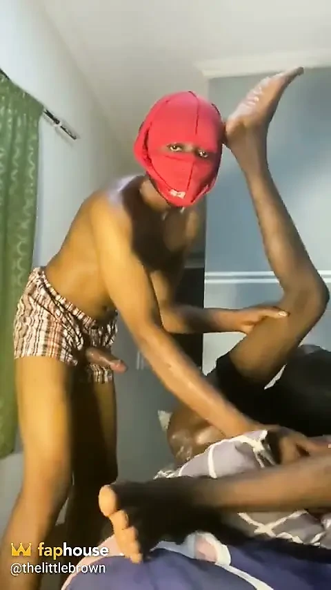 Bakire oğlanla ateşli üst