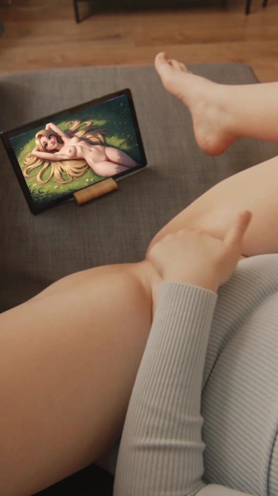 18 yaşındaki sevimli kız hentai izlerken amına mastürbasyon yapıyor | Klip 3