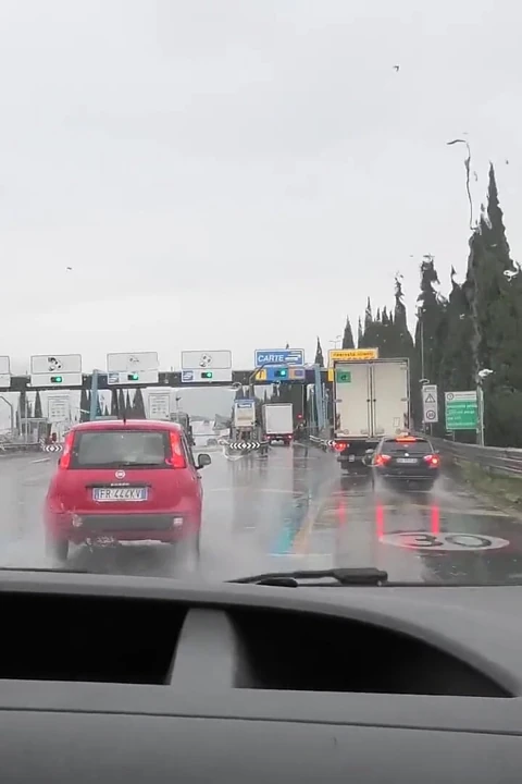 Kuru kumaş moda değil, biz yağlı ve sert severiz