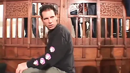 Seksi sarışın kızlar yarak emiyor