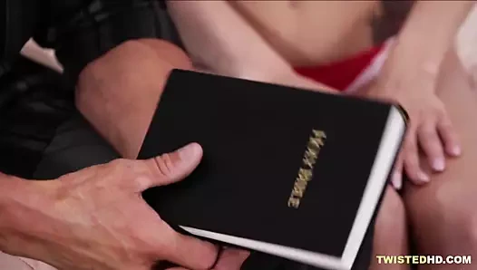 Büyük telefon faturası nedeniyle lanet üvey baba