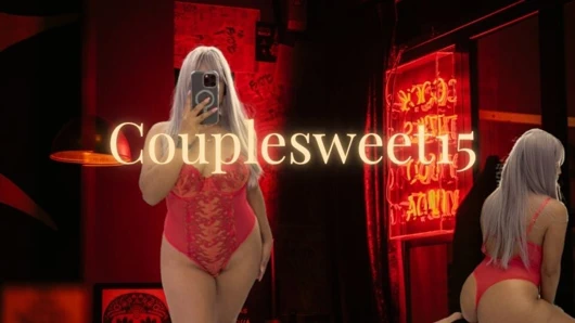 Kız arkadaşımın arkadaşını sikiyorum neredeyse amını yalarken ve arkadan ona uzatıyor