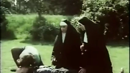 Rahibeler kurtarmaya