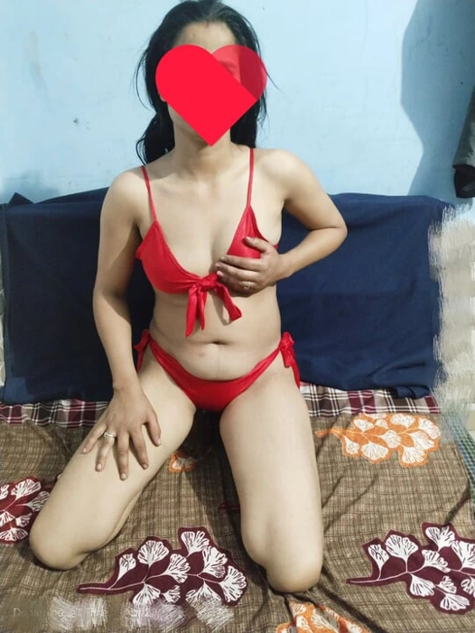 Ateşli hintli aşk evli çiftin ilk gecesi rex seksi bikni ress ateşli kız