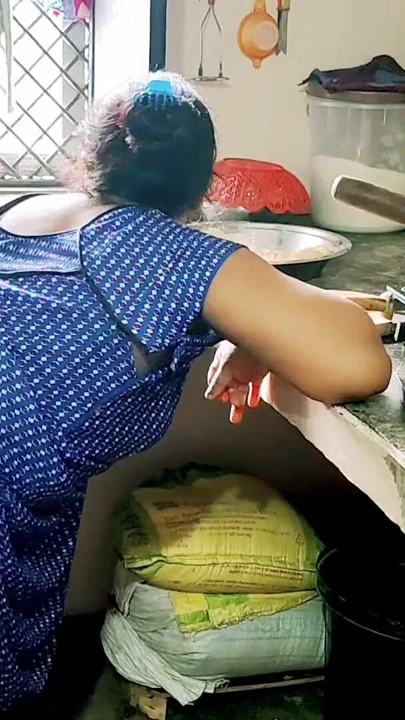 Kitchen Me Neighbor | Klip 1
