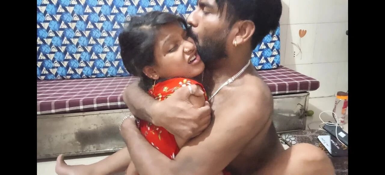 Trending Indian Desi Village Love Marriage Couple Sex Anal Porn (High Quality) - London Special