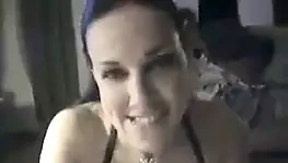 Karısı, insanlar cif'ten ayrıldıktan sonra gecelik harika bir bj verir