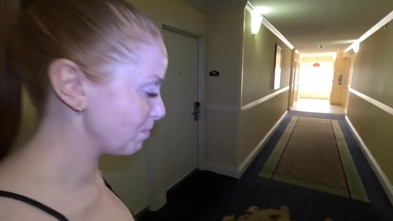 Valentine’s Day 2 First Time Cheating Housewife Gets Her Pretty Cunt Creampied on One Night Stand