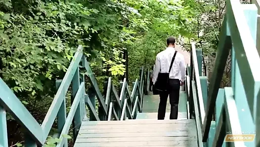 Sonraki kapı abanoz jinpowers ve tyce jax dev siyah horoz karşılamak