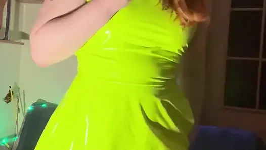 Sürtük götten ağza bakıyor