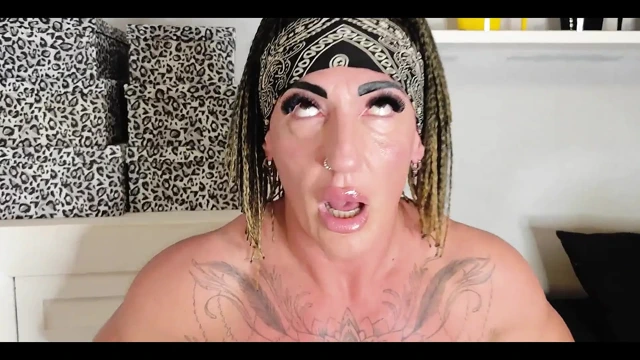 Doktor beni seviyor ve kendimi sikmemi söylüyor