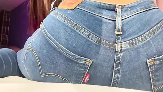 Pee Tsunami