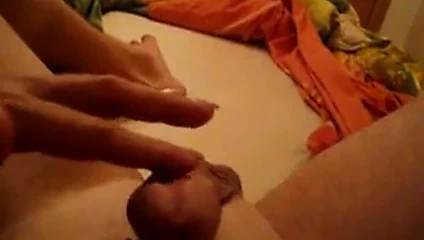 karısı kocasının horoz ile oynuyor