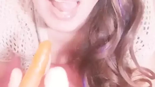 havuç ve yapay penis emme