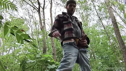 Açık havada oynayan çiş domuz arkadaşlar