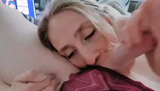 Cum dolu ağız ve KEDİ