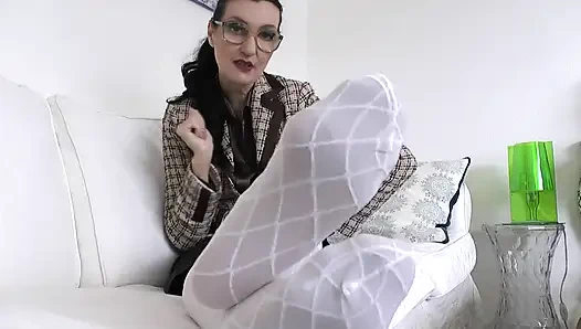 Üvey kız arkadaşının gözlük kulübü ve üçlü çorap, 31 talimatı, bakış açısı, Lady Victoria Valente