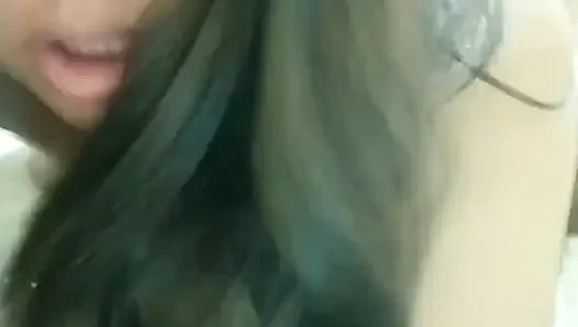 Beni dört ayak üstüne koydu ve göt deliğinden sert sikti