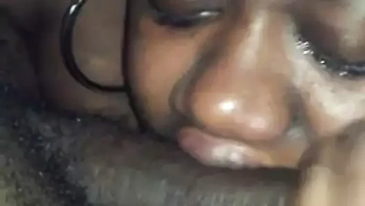 İri güzel kadın kiracı - zenci kız 2